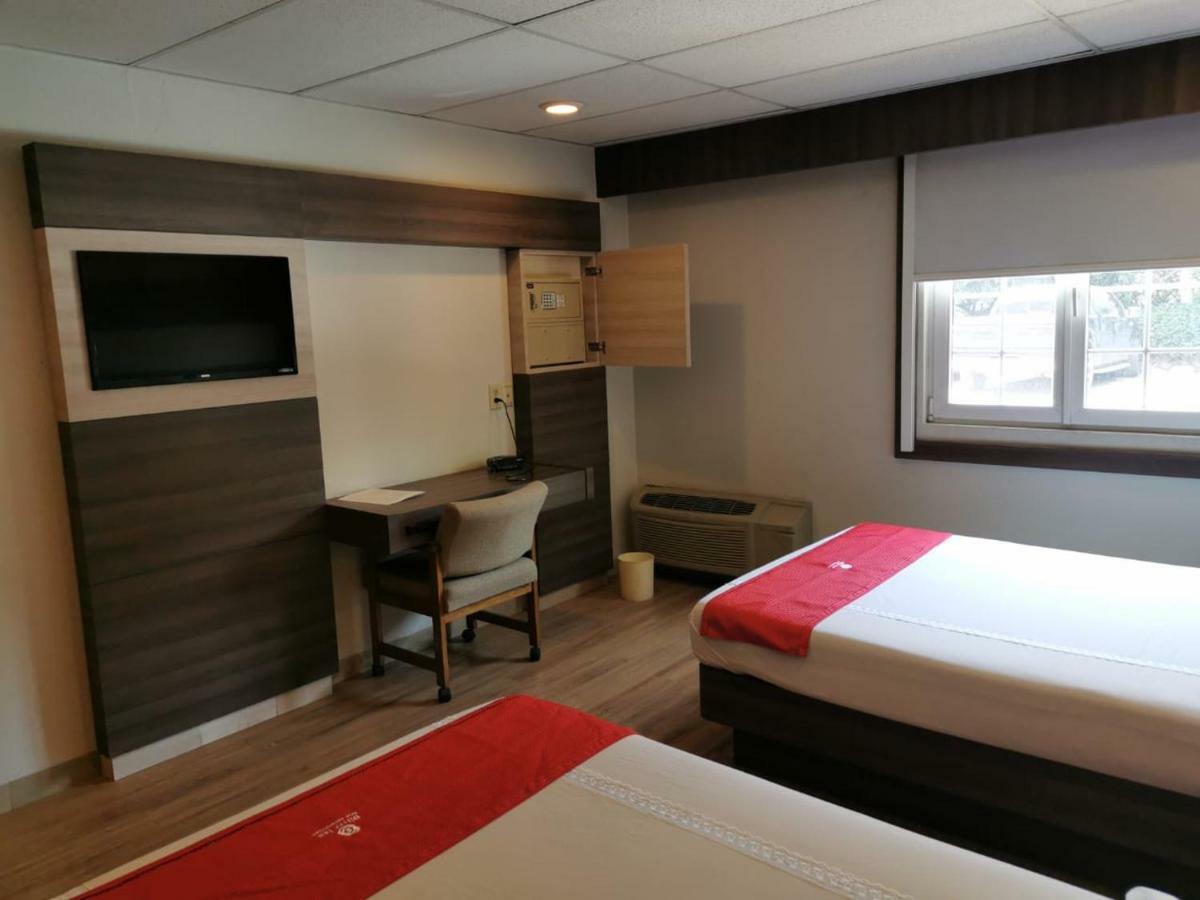 Oliver - Tlanepantla Hotel